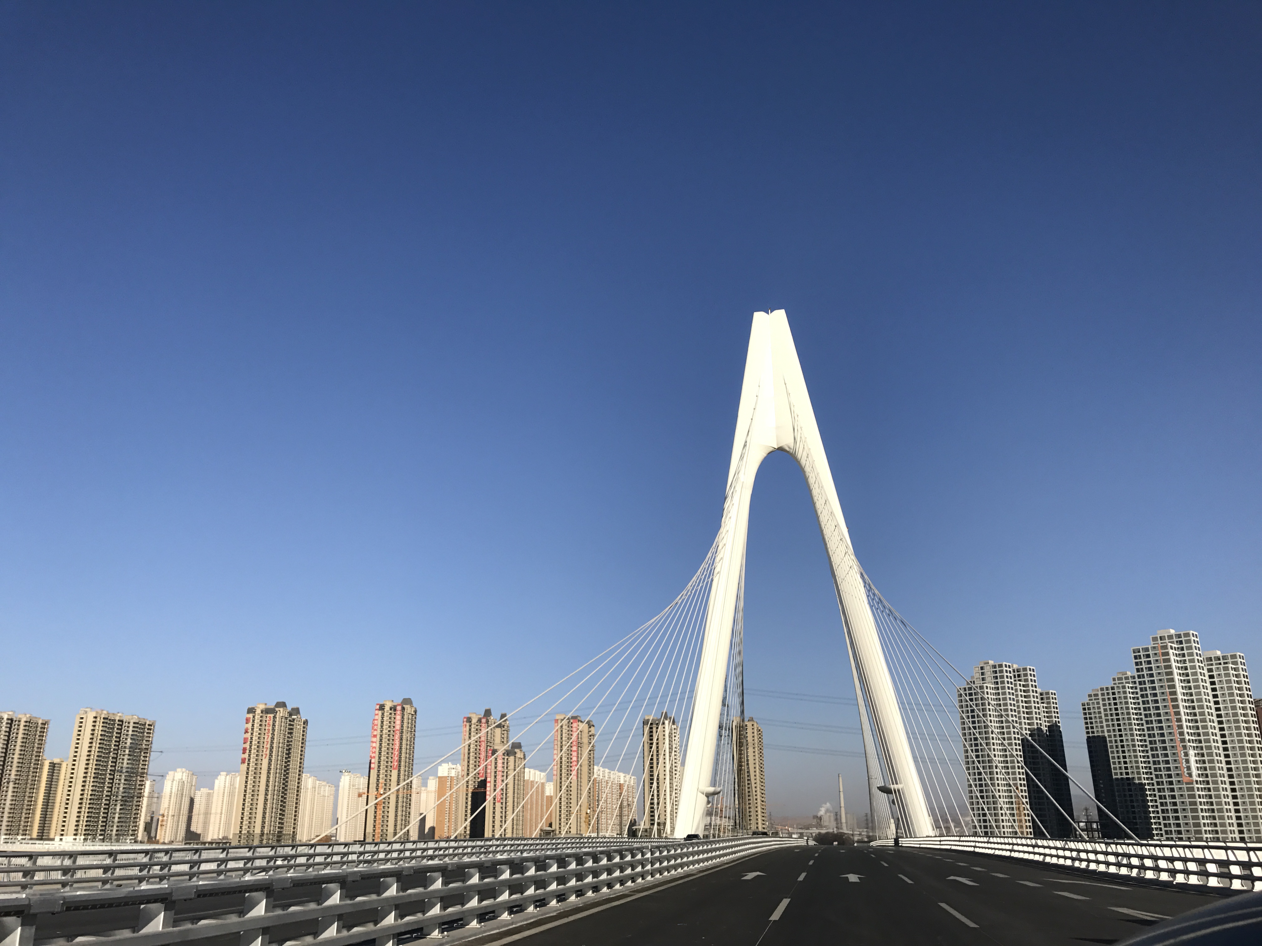 投资15亿，造出世界第一超级大桥，贵州平塘特大桥堪称中国奇迹 - 知乎